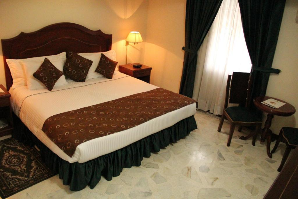 Hotel San Fernando Real Cali Quarto foto