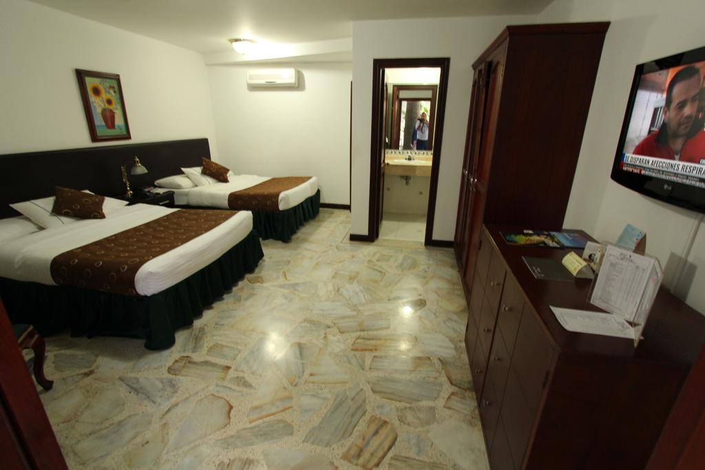 Hotel San Fernando Real Cali Quarto foto